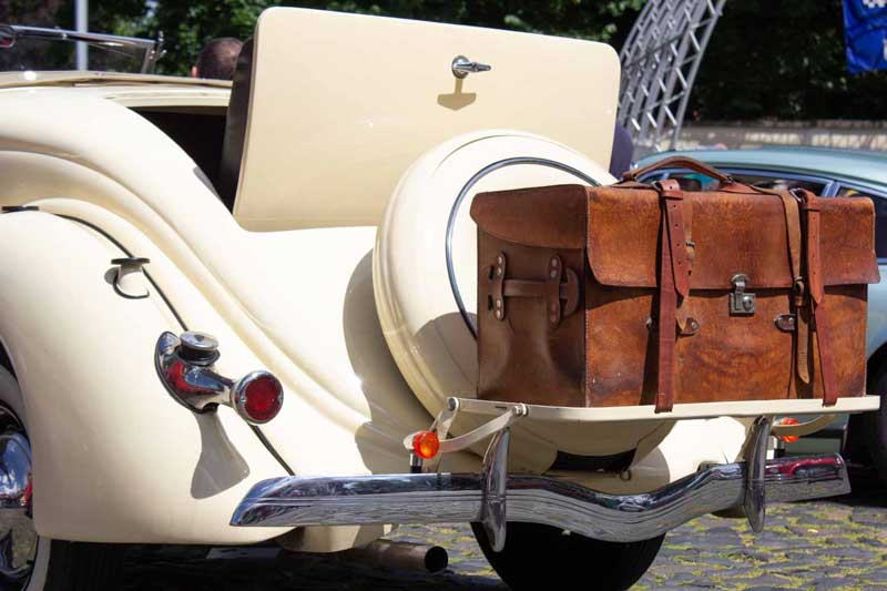 Ledertasche Oldtimer