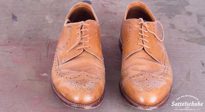 Schuhe färben und Kratzer beseitigen